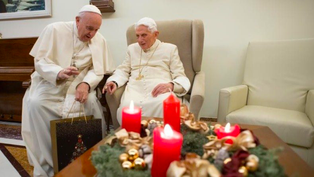 La Salute Di Benedetto Xvi La Preghiera Per Lui E La Visita Di Papa