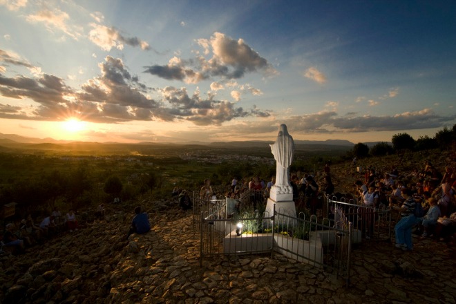 I dieci segreti di Medjugorje