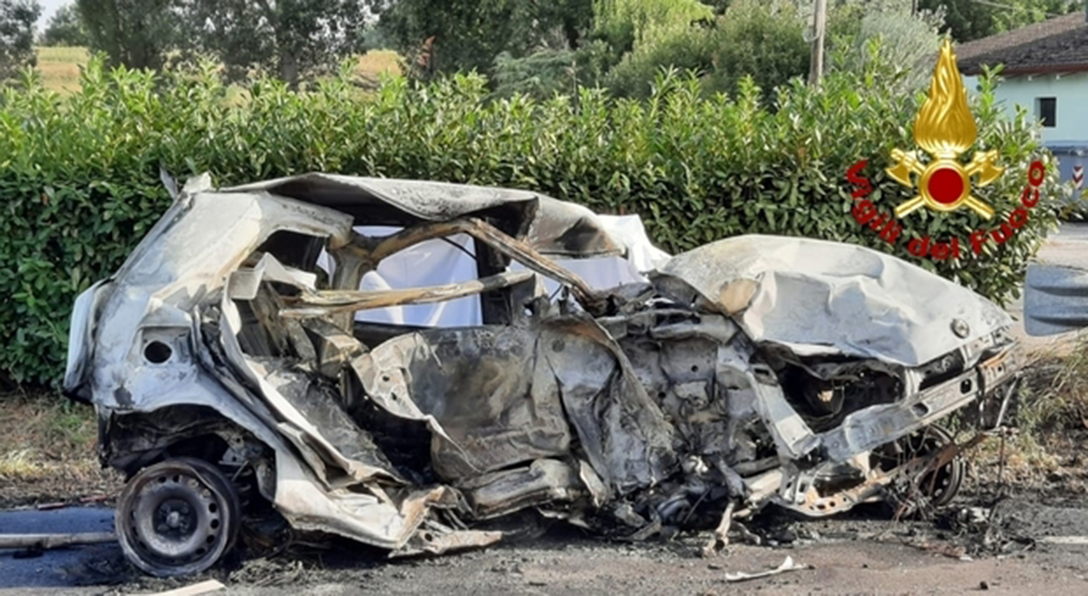 Tragico Incidente: Perdono La Vita Due Uomini In Uno Scontro Frontale